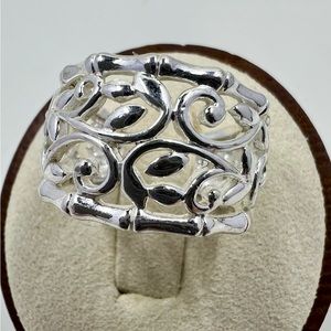 925 Sterling Silver Scroll Ring